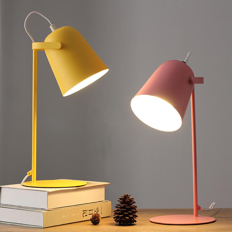 Nordic Metal LED-Schreibtischlampe