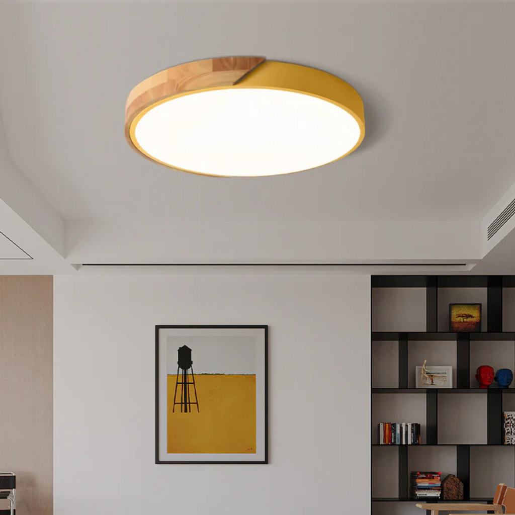 LED-Deckenleuchte aus Holz