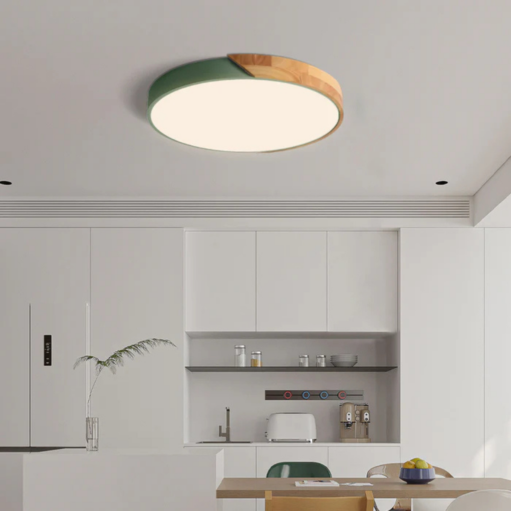 LED-Deckenleuchte aus Holz