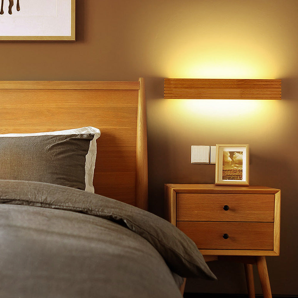 Holz-LED-Wandlampe