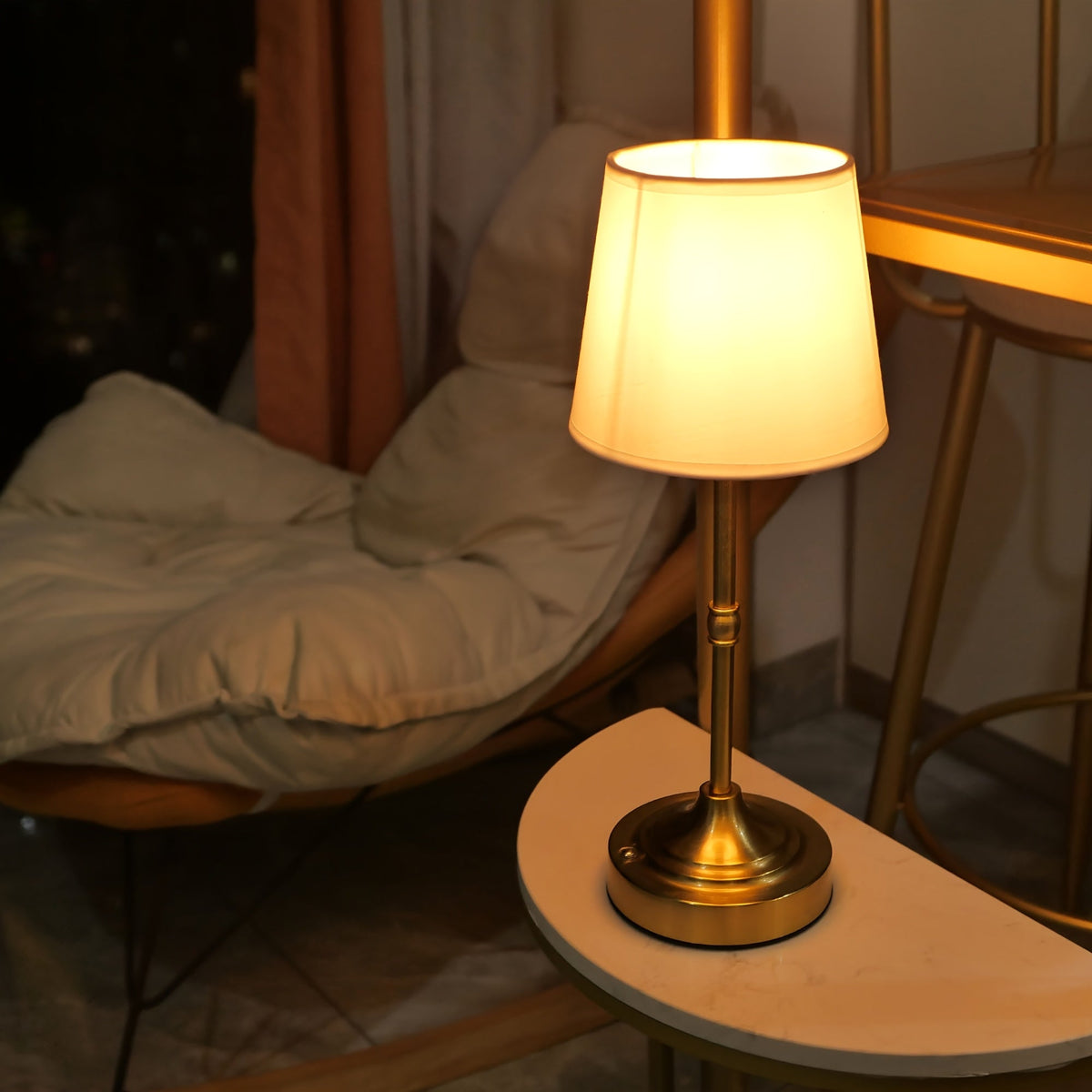 Kabelloses Tischlicht mit USB