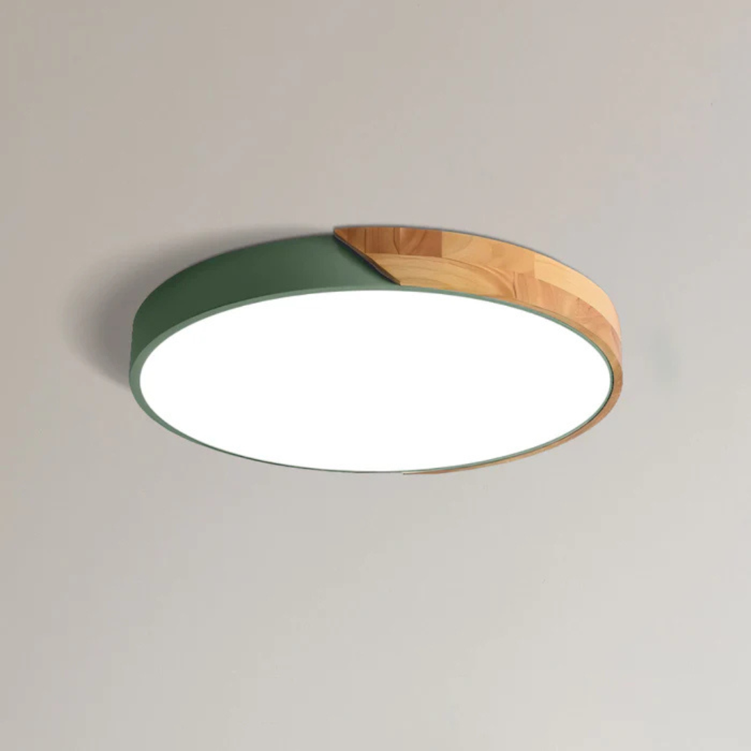 LED-Deckenleuchte aus Holz