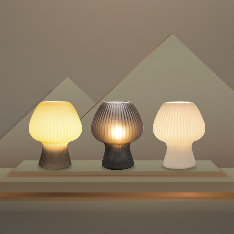 Gerippte Glas-Pilzlampe