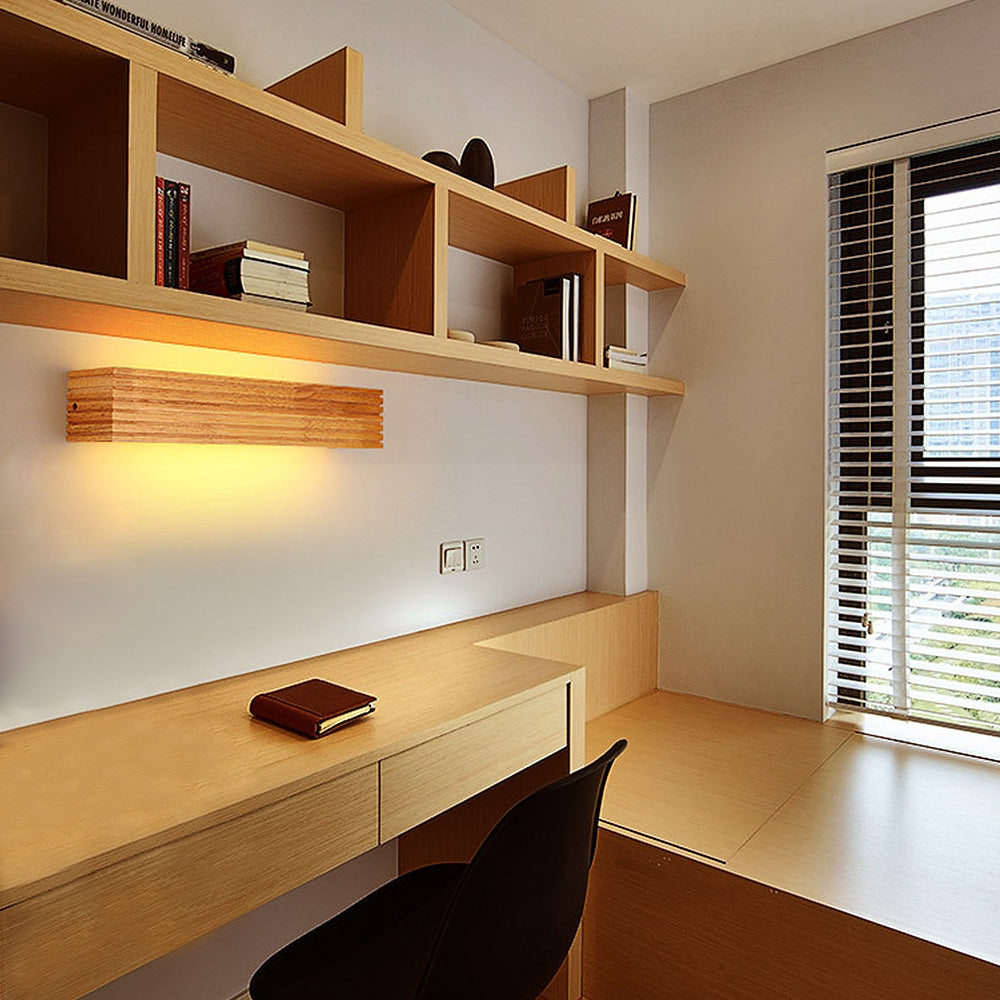 Holz-LED-Wandlampe