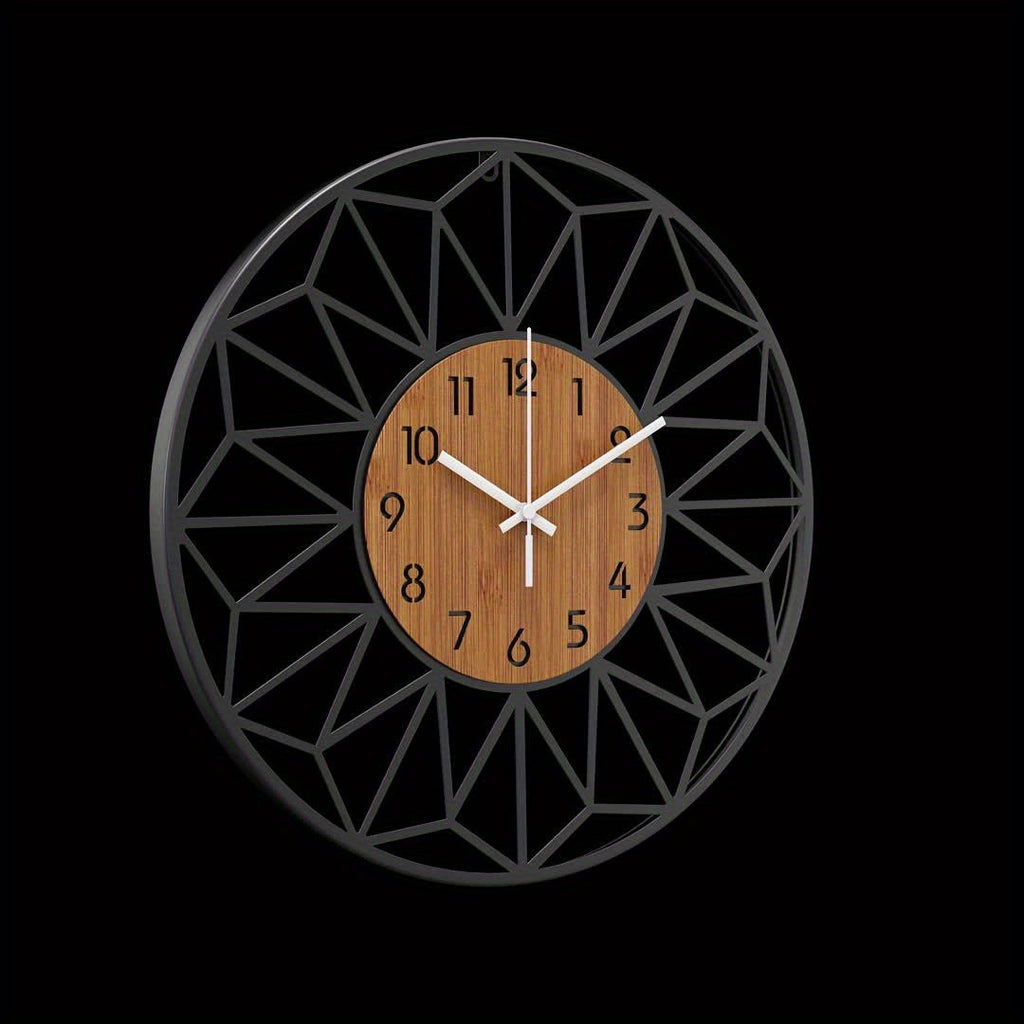 Metall-Wanduhr mit Holzkern