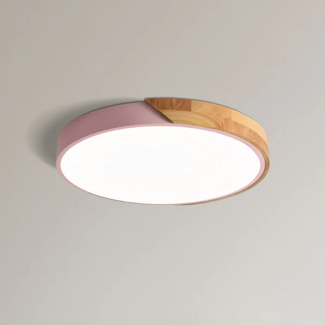 LED-Deckenleuchte aus Holz