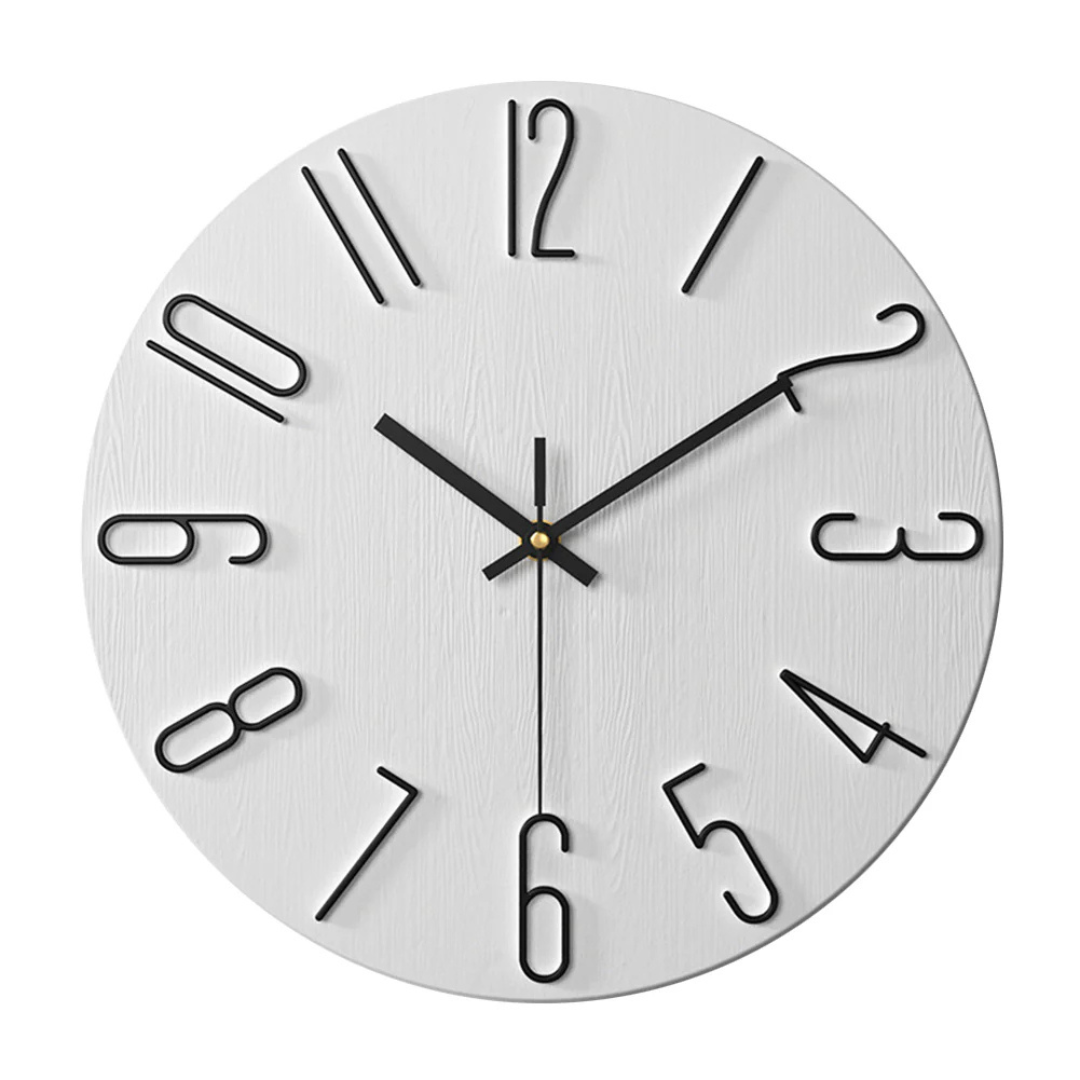 Edle Wanduhr in Gold