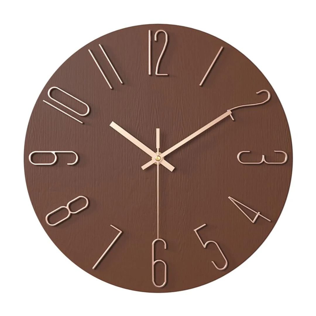 Edle Wanduhr in Gold