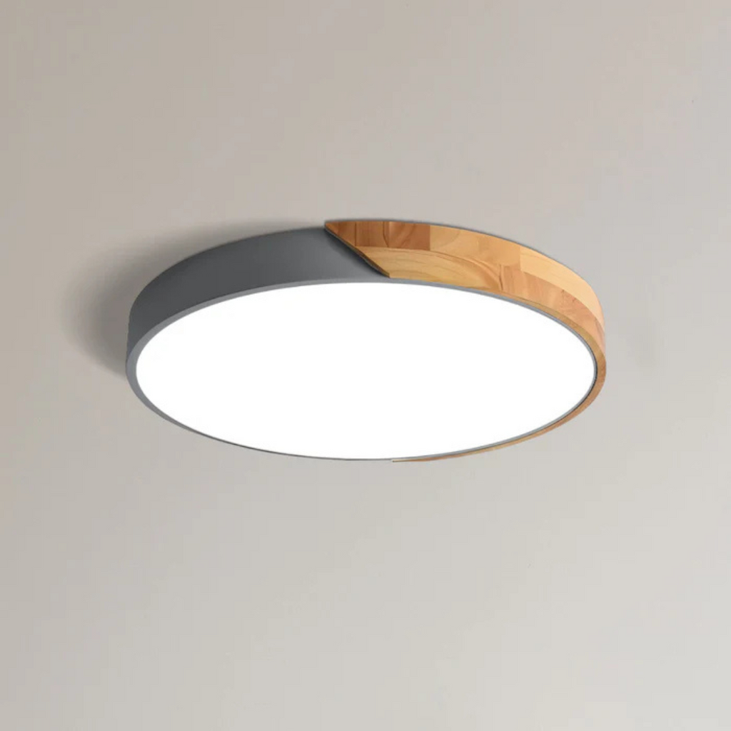 LED-Deckenleuchte aus Holz