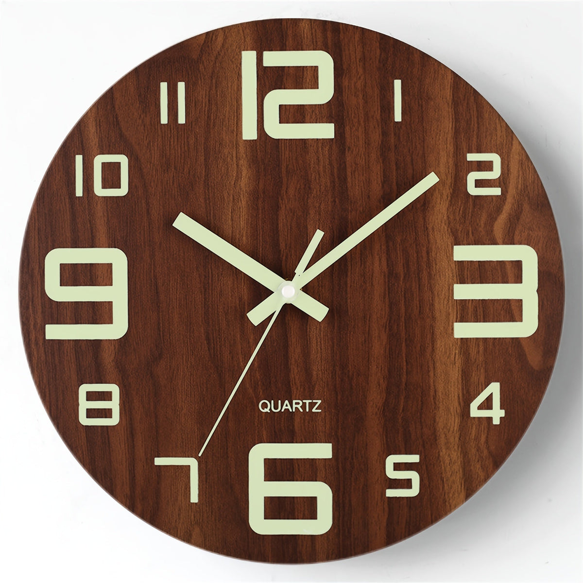 Walnuss-Wanduhr mit Leuchtziffern