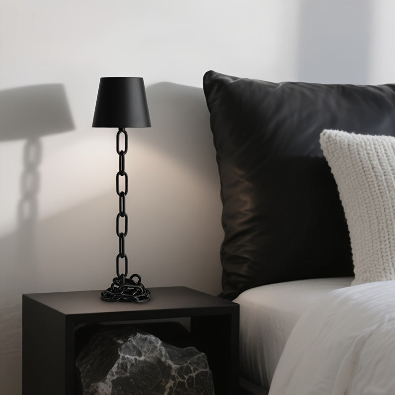 Kettenglied-Tischlampe