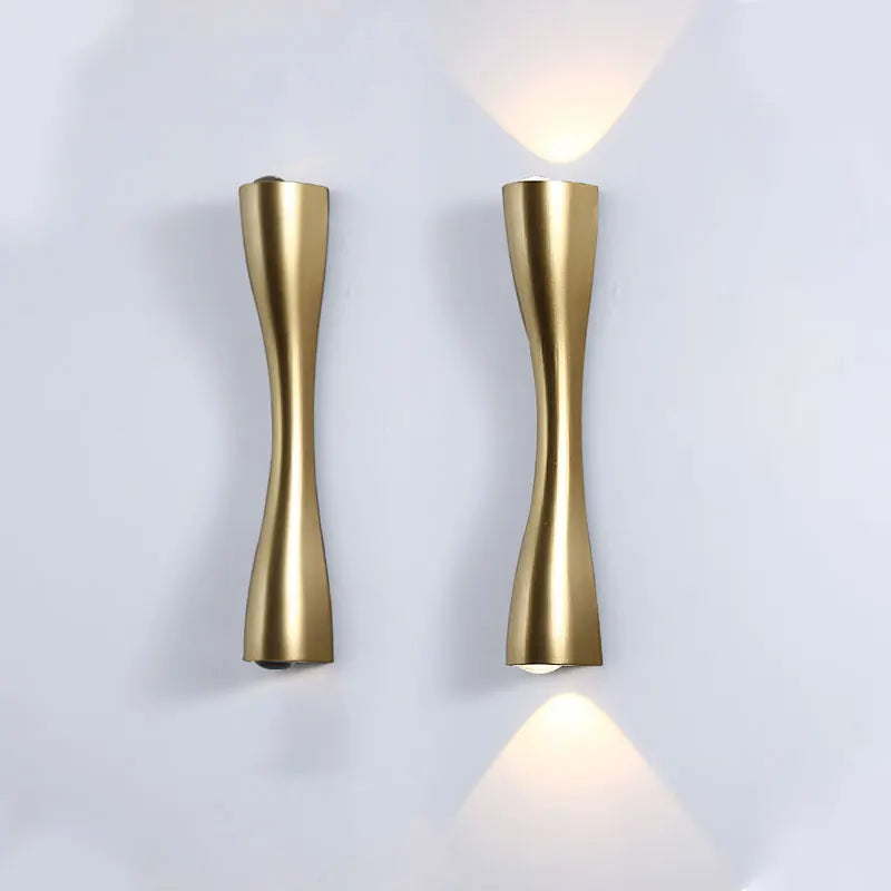 Goldene Wandleuchte Outdoor