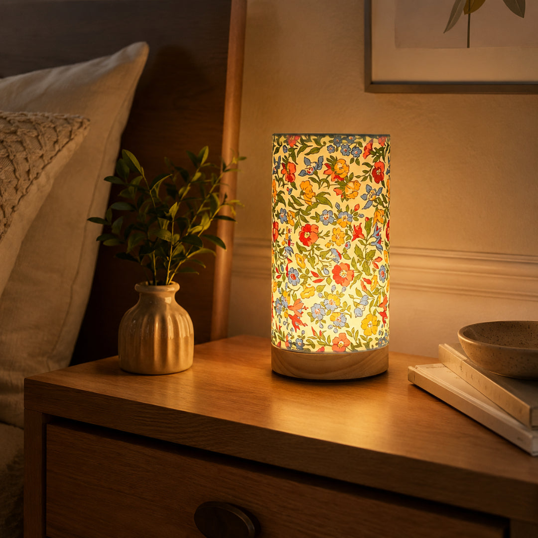 Holz-Tischlampe mit USB