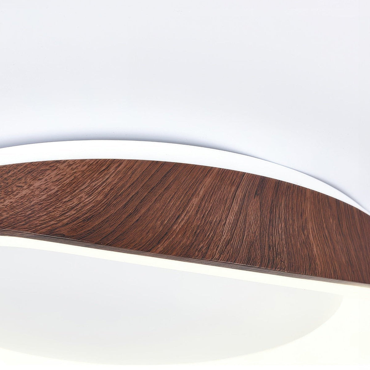 Künstlerische Deckenleuchte Holz