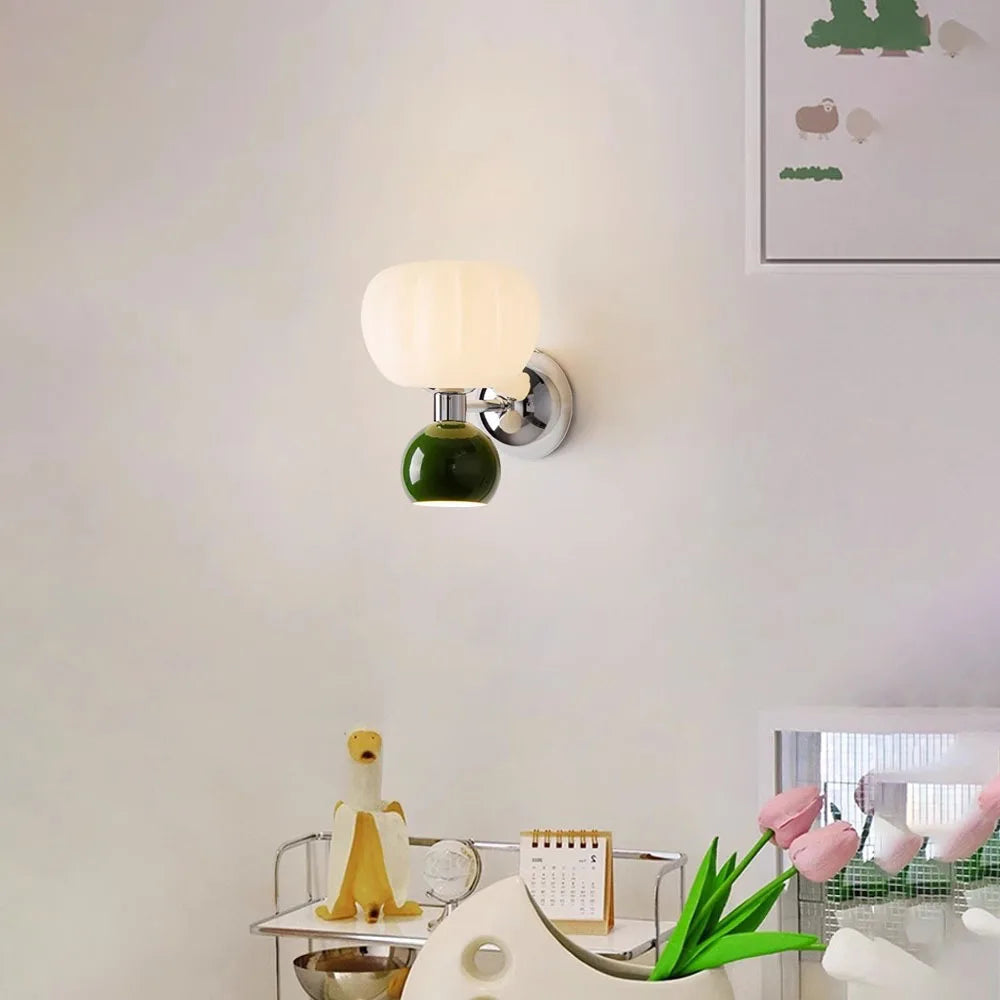 Kürbis-Wandlampe aus Glas