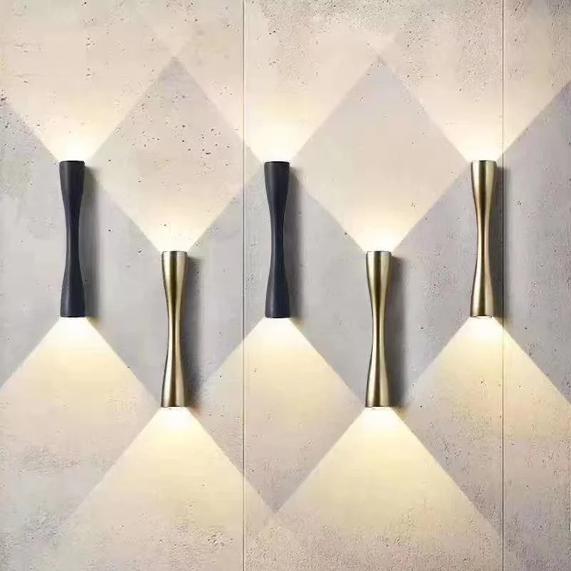 Goldene Wandleuchte Outdoor