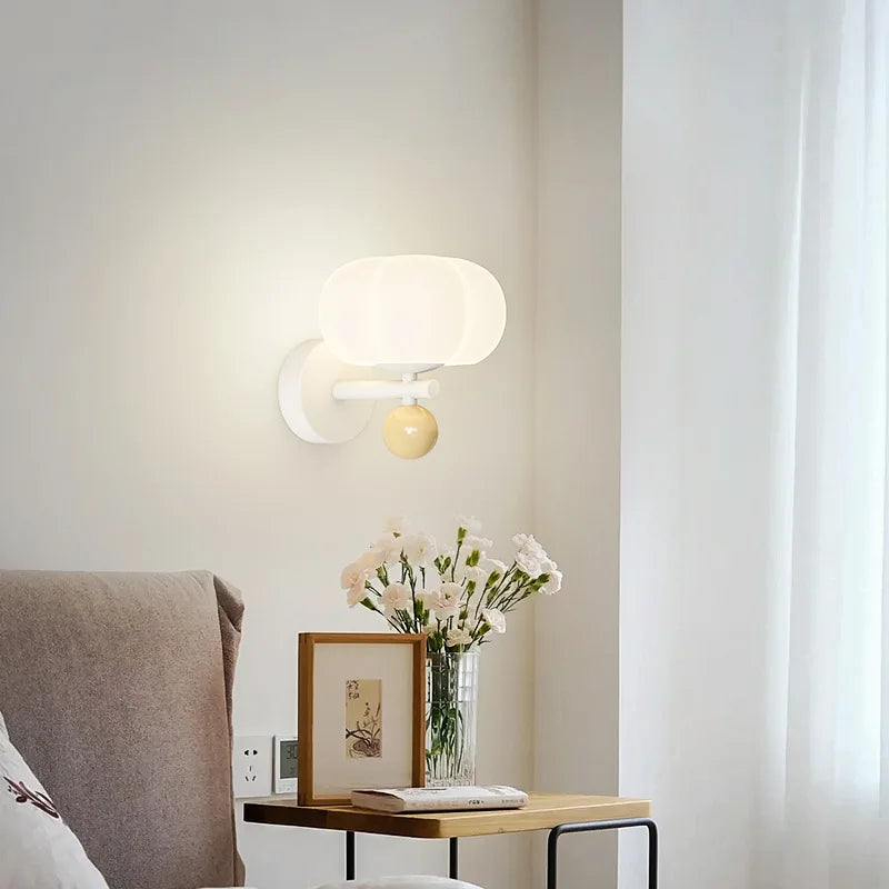 Kürbis-Wandlampe aus Glas