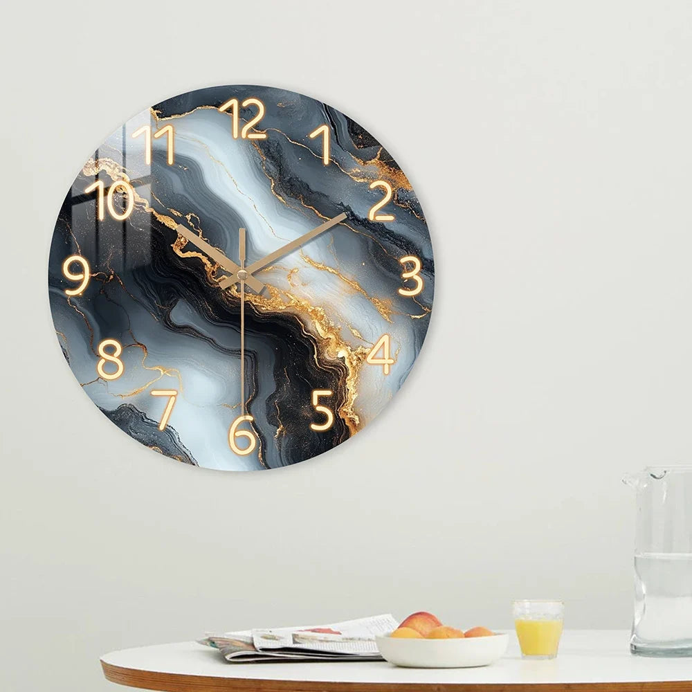 Marmor-Wanduhr in Blau und Gold