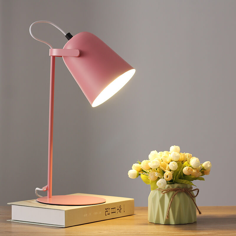 Nordic Metal LED-Schreibtischlampe