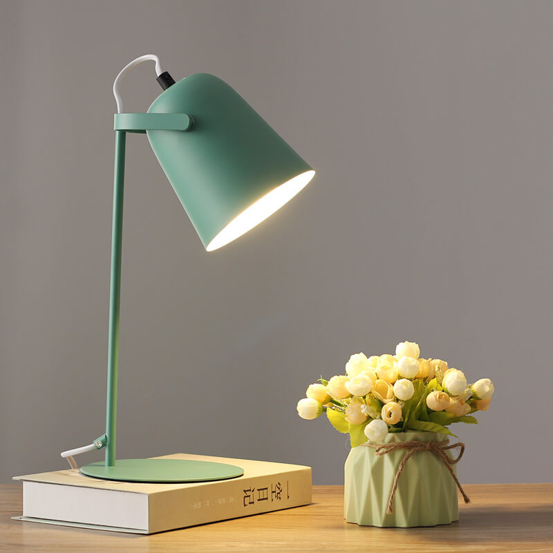 Nordic Metal LED-Schreibtischlampe