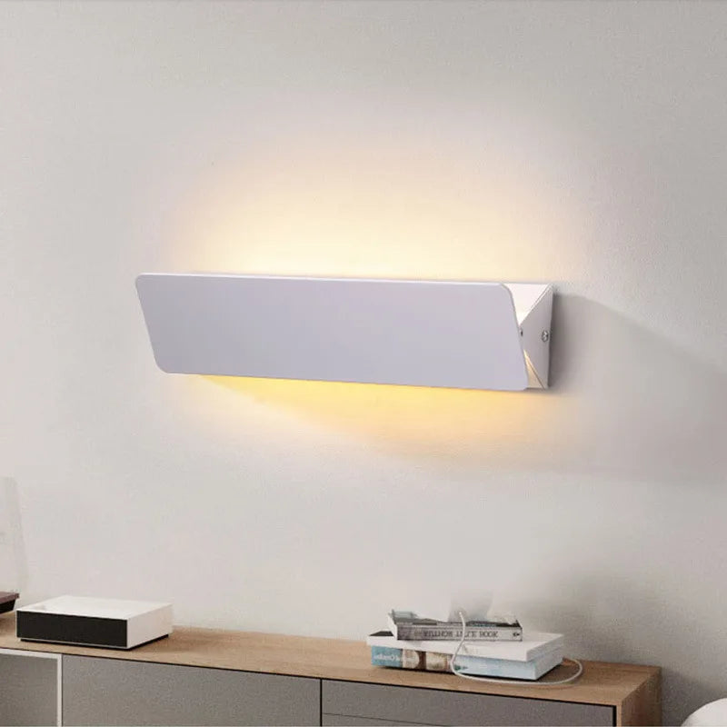 Schwenkbare Aluminium-Wandlampe