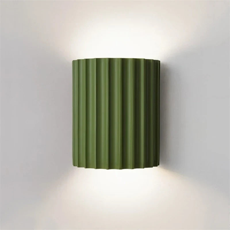 Nordische Harz-Wandlampe