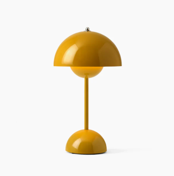 Skandinavische Touch-Tischlampe