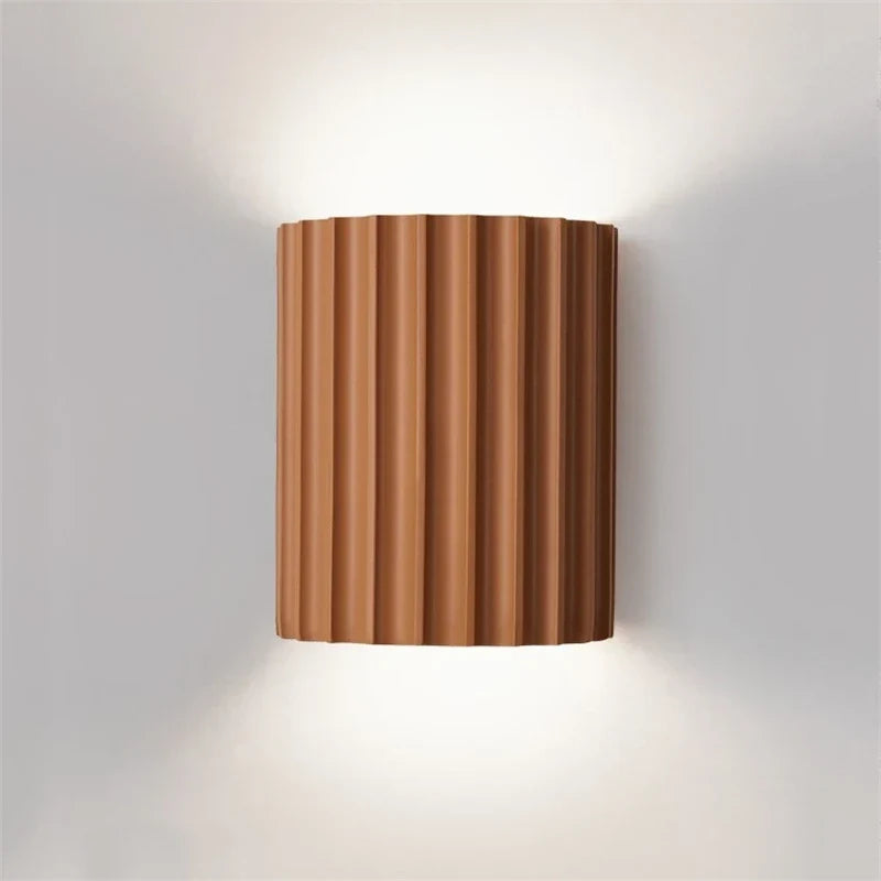 Nordische Harz-Wandlampe