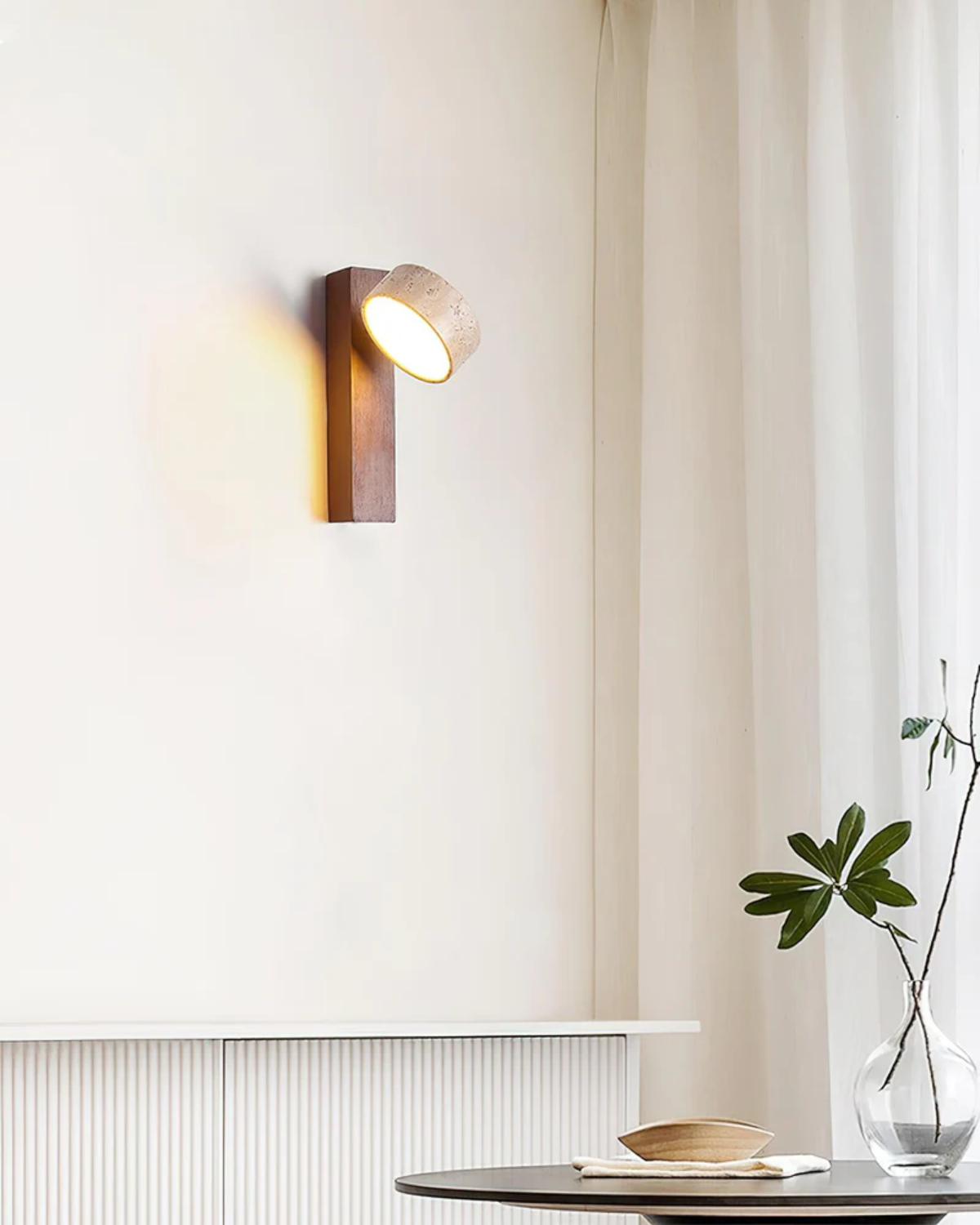 Travertin-Wandlampe