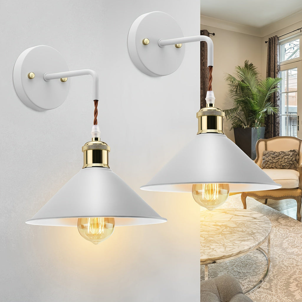 Geölte Metall-Wandlampe