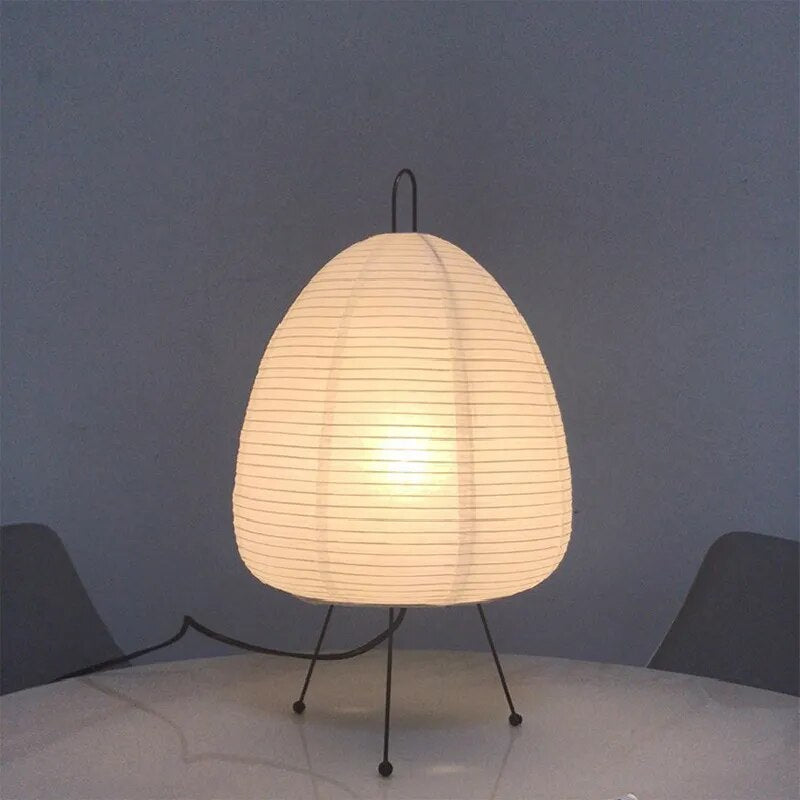 Reispapier-Tischlampe