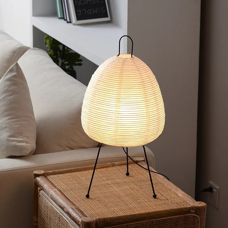 Reispapier-Tischlampe
